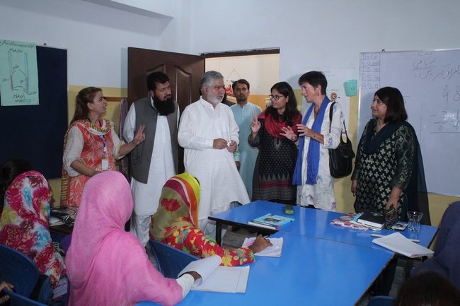 DIFID head Joanna Visits SS BWP