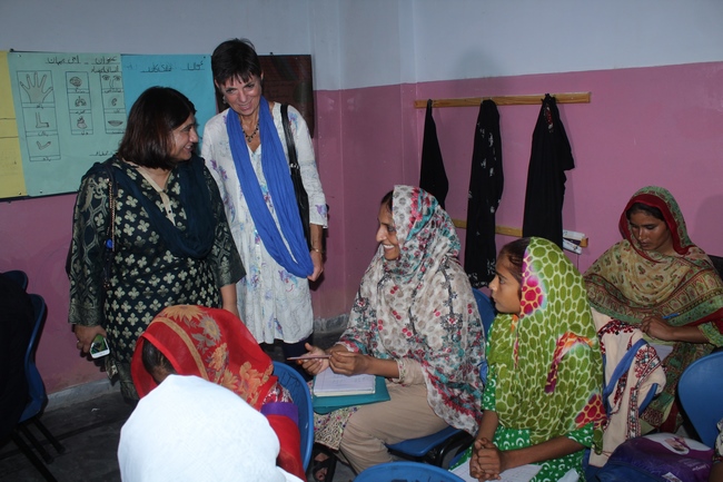 DIFID head Joanna Visits SS BWP